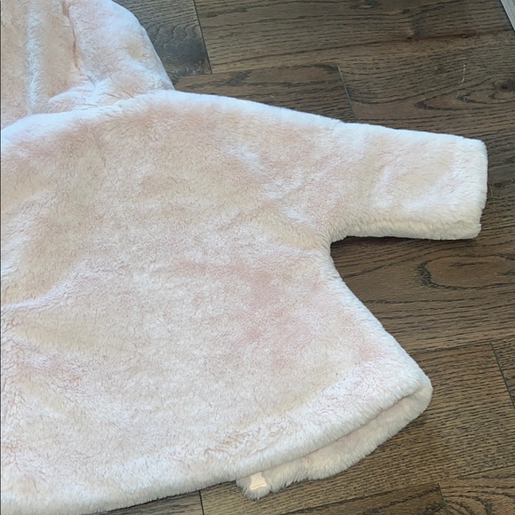 Tartine et Chocolat 18 months Baby Pink Faux Fur Hooded Coat EUC - Picture 11 of 11